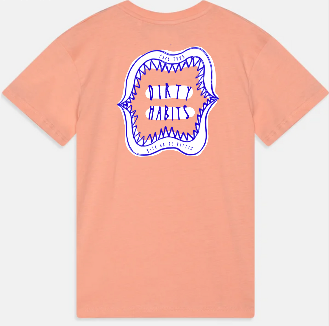 Dirty Habits Jaws Oversize Tee / Apricot