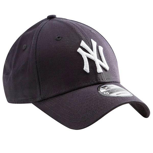 New era MLB League Essential 940 New York Yankees Cap Black