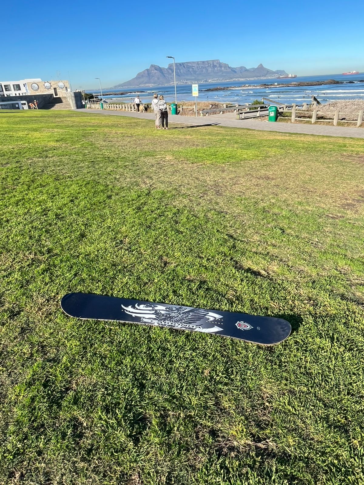 Cabrinha Snow Board / Pre-Owned